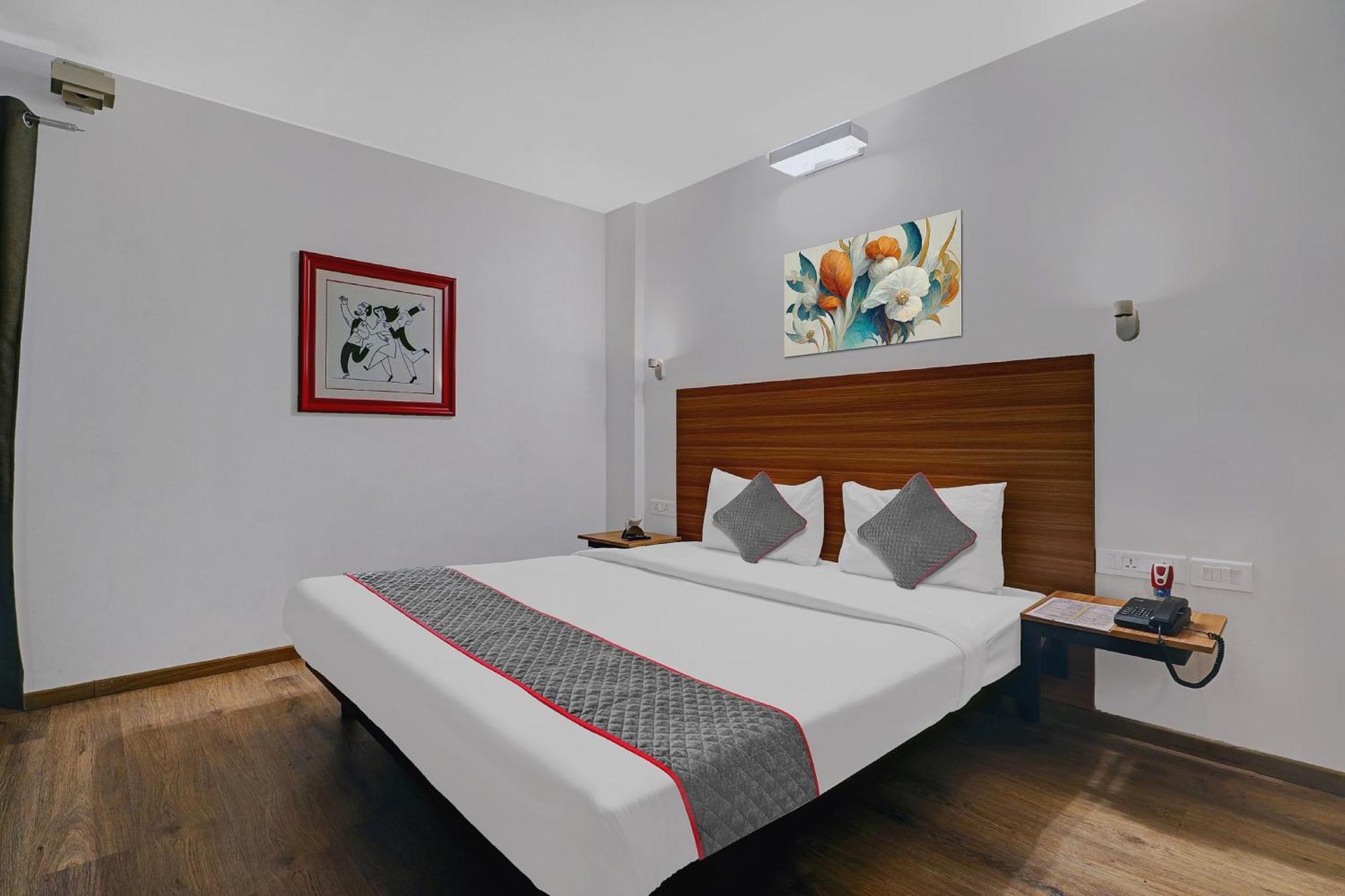 Hotel O Royal Encore Bangalore Eksteriør billede