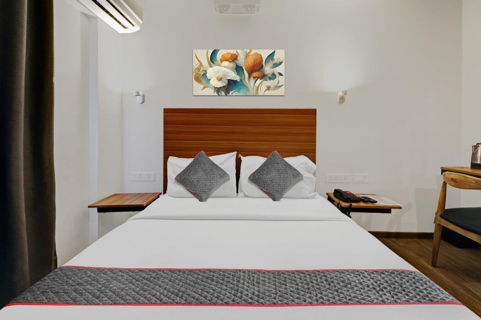 Hotel O Royal Encore Bangalore Eksteriør billede